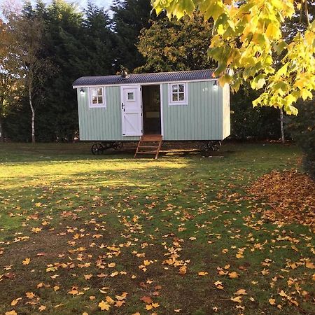 Jasmine The Shepherd Hut 우드홀스파 외부 사진