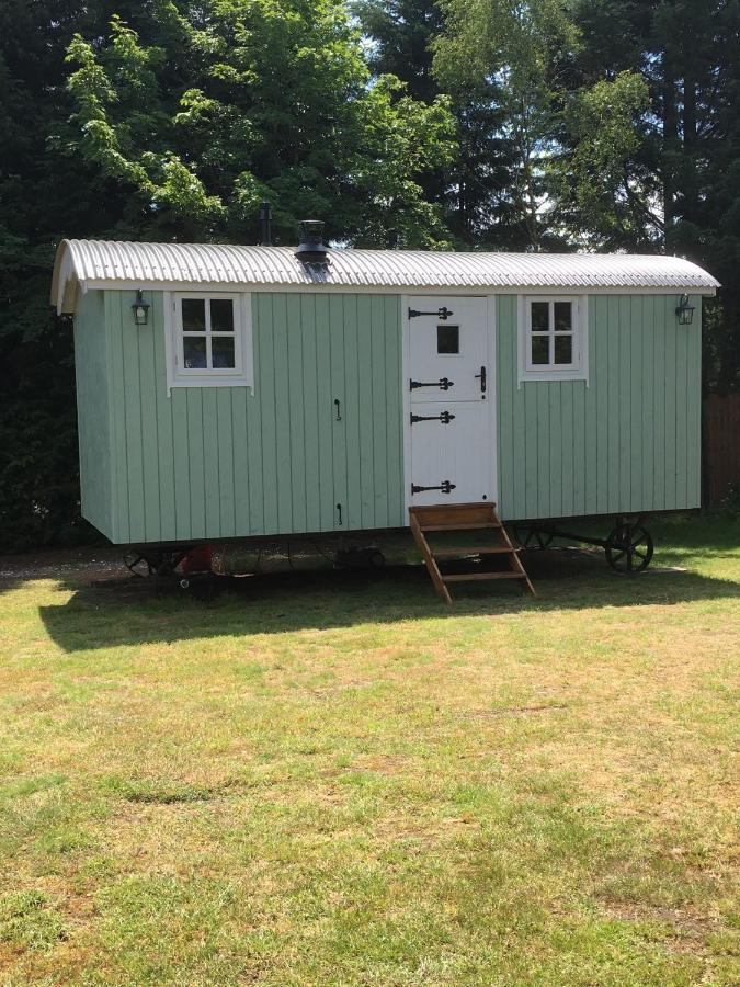 Jasmine The Shepherd Hut 우드홀스파 외부 사진